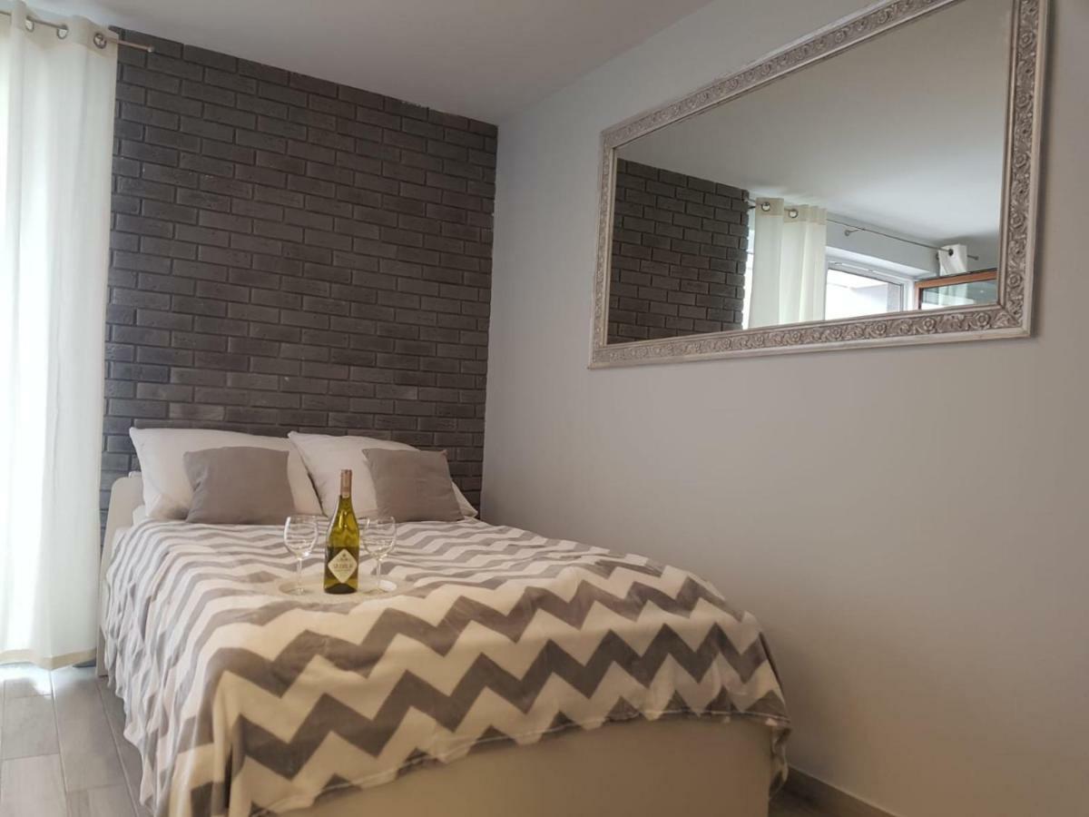 Apartament Nito Centrum 고르주프비엘코폴스키 외부 사진